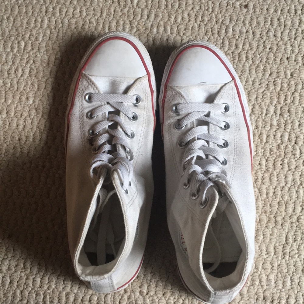 White Converse Chuck Taylor High Tops